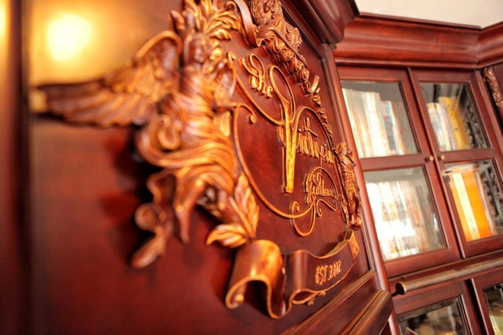 The Victoria Guesthouse Бандунг Екстериор снимка